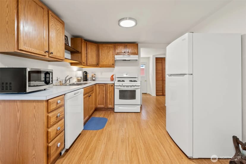 Property photo for 1159 Hazel Avenue Nw, Bremerton photo 9