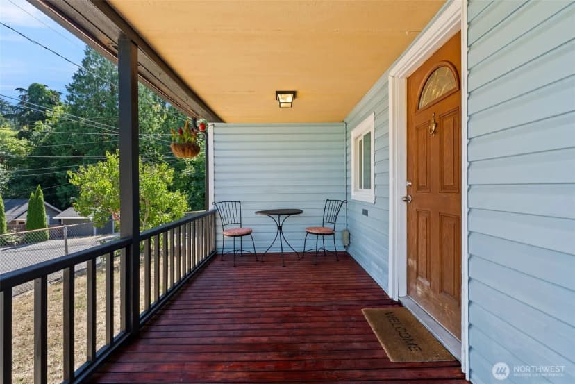 Property photo for 1159 Hazel Avenue Nw, Bremerton photo 4