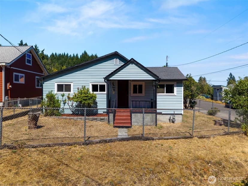 Property photo for 1159 Hazel Avenue Nw, Bremerton