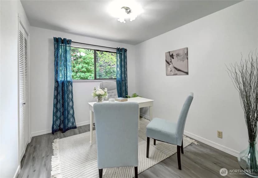 Property photo for 22105 78th Place W, Edmonds photo 11