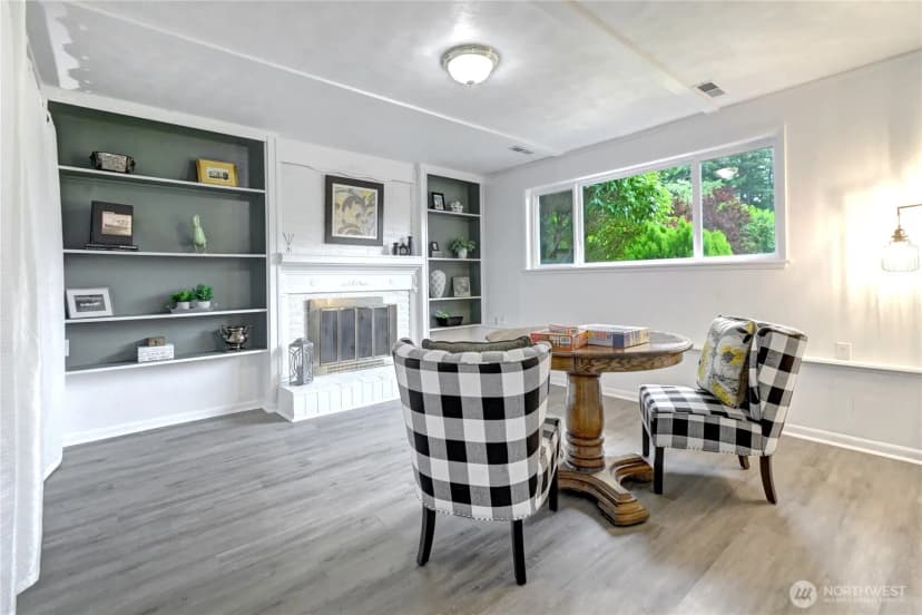 Property photo for 22105 78th Place W, Edmonds photo 19