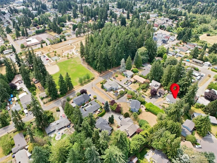 Property photo for 22105 78th Place W, Edmonds photo 40
