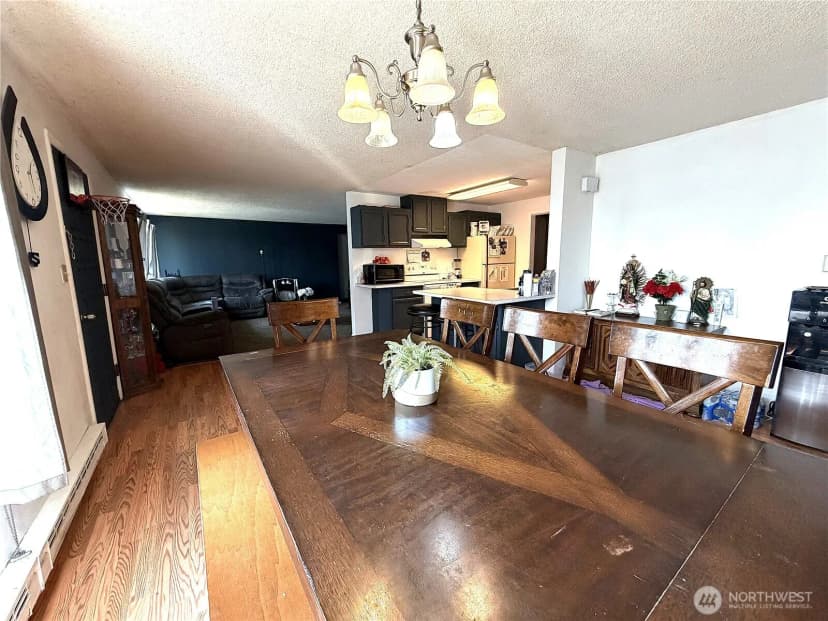 Property photo for 915 Se 4th Ave, Quincy photo 11
