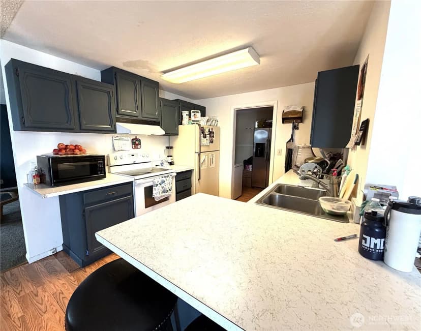Property photo for 915 Se 4th Ave, Quincy photo 8