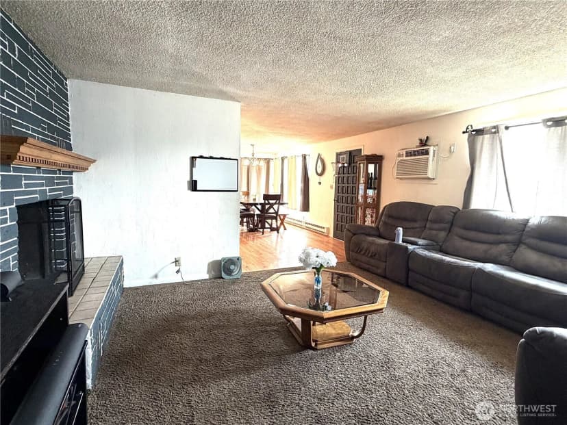 Property photo for 915 Se 4th Ave, Quincy photo 6