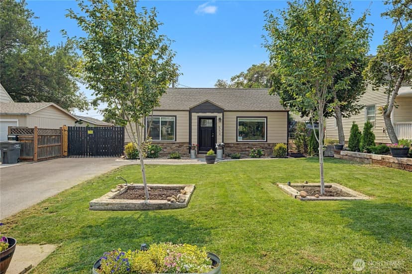 Property photo for 554 Sw 3rd Avenue, Ephrata photo 3