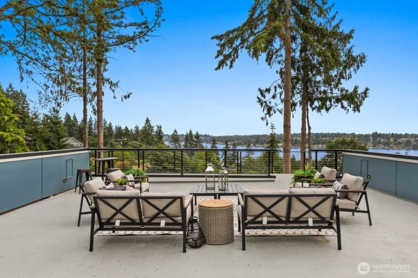 Property photo for 10719 Lake View Drive, Lake Stevens photo 35
