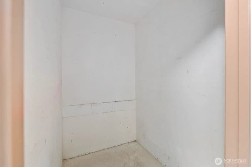Property photo for 1131 N 93rd Street #6, Seattle photo 26