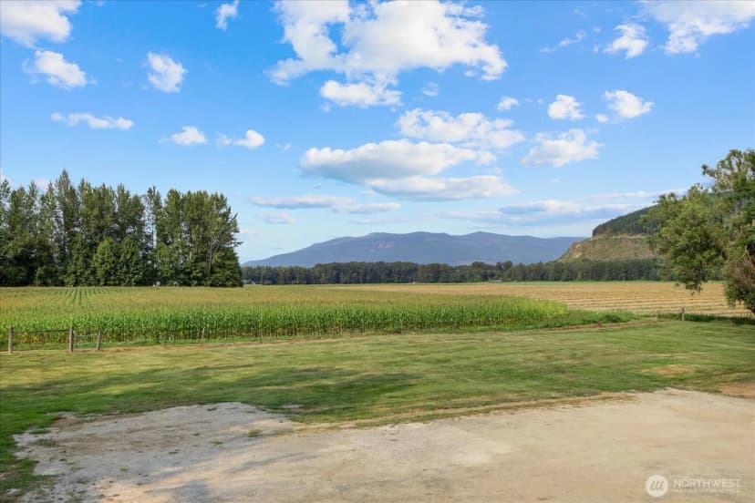 Property photo for 22767 Francis Road, Mount Vernon photo 21