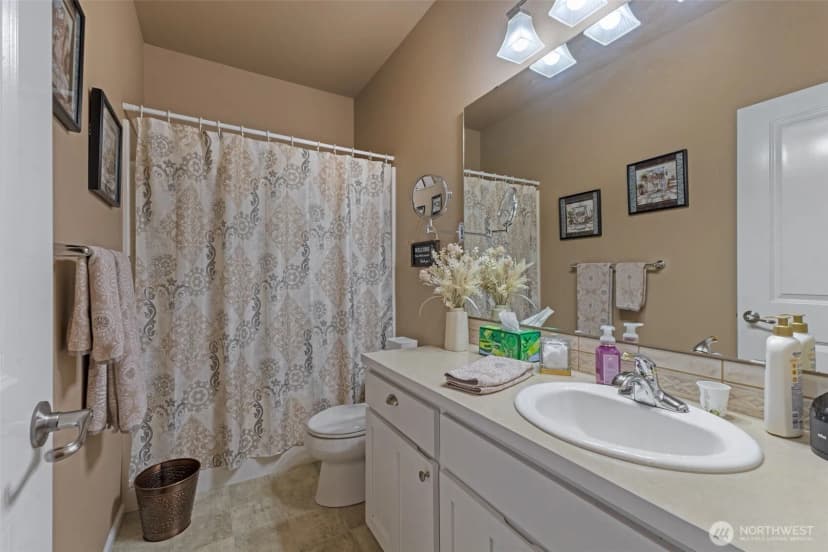 Property photo for 15521 148th Ave Ct E, Orting photo 13