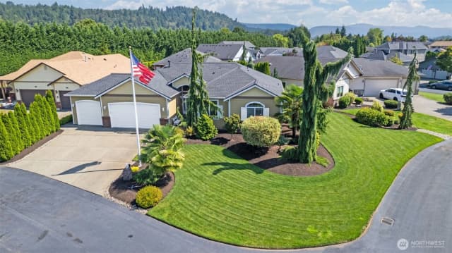 Property photo for 15521 148th Ave Ct E, Orting photo 2