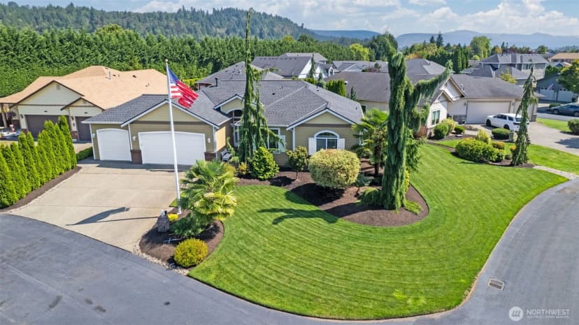 Property photo for 15521 148th Ave Ct E, Orting photo 2