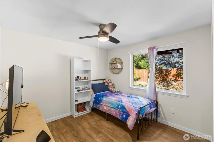 Property photo for 100 S 28th Street, Mount Vernon photo 16