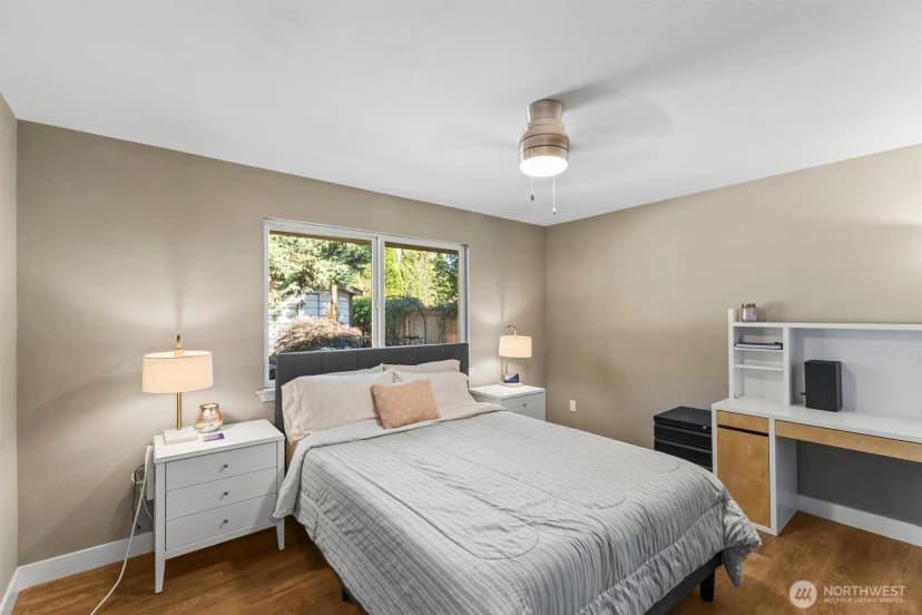 Property photo for 100 S 28th Street, Mount Vernon photo 12