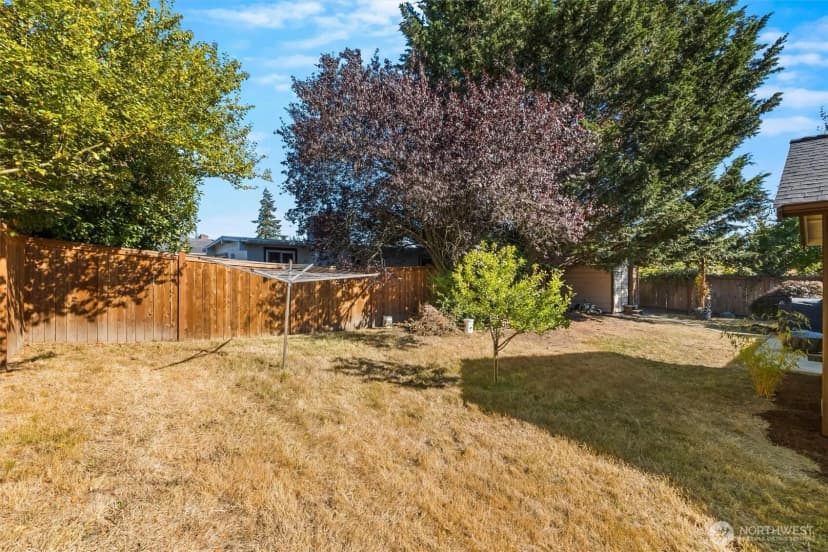 Property photo for 100 S 28th Street, Mount Vernon photo 27