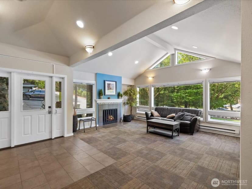 Property photo for 16101 Bothell Everett Hwy #h5, Mill Creek photo 34