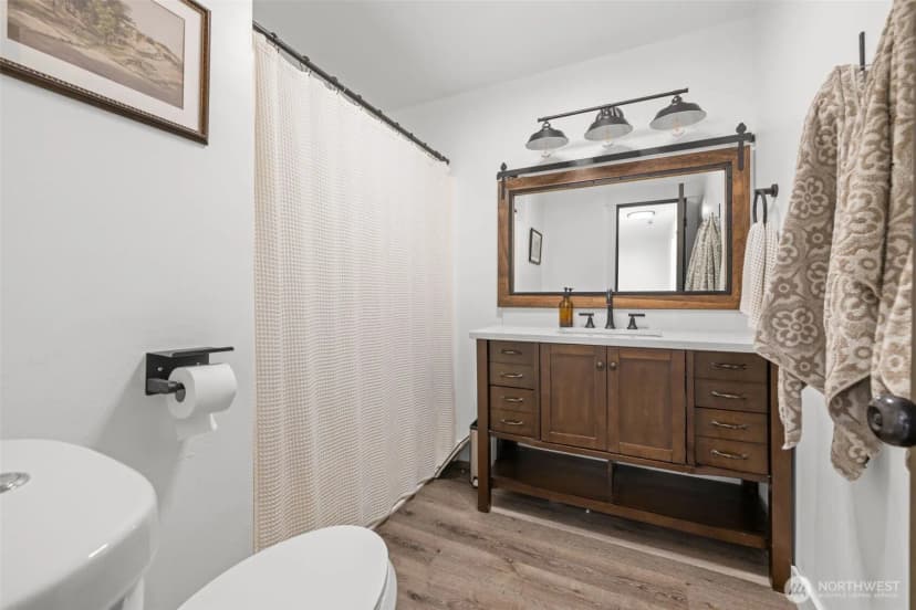 Property photo for 284 S 2nd Street, Buckley photo 22