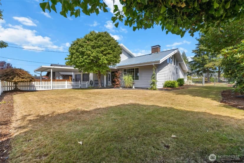 Property photo for 284 S 2nd Street, Buckley photo 38
