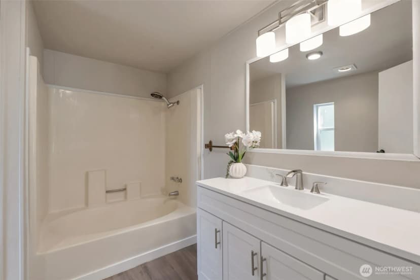 Property photo for 9295 N Telegraph Road, Sumas photo 8