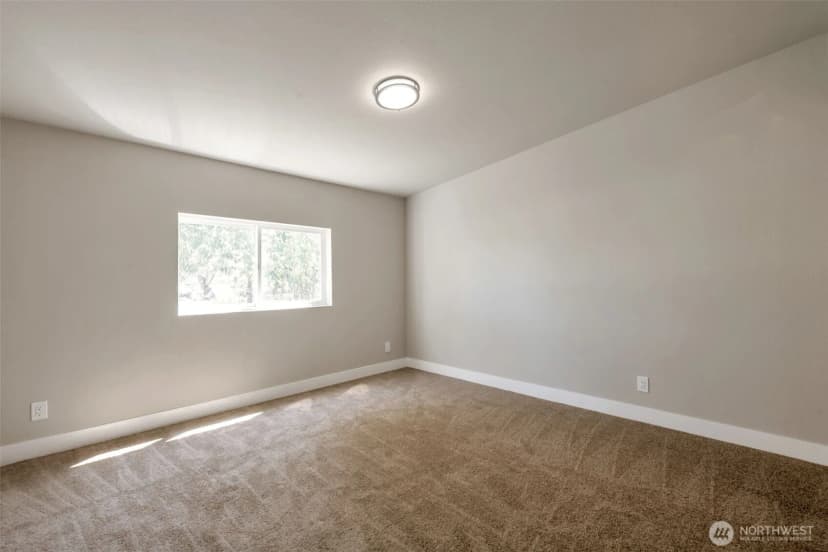 Property photo for 9295 N Telegraph Road, Sumas photo 6