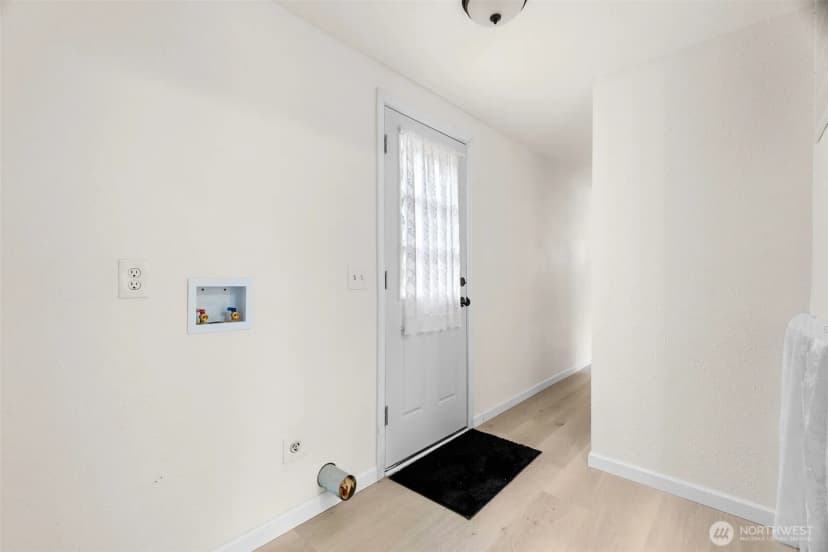 Property photo for 14512 246th Street E, Graham photo 12