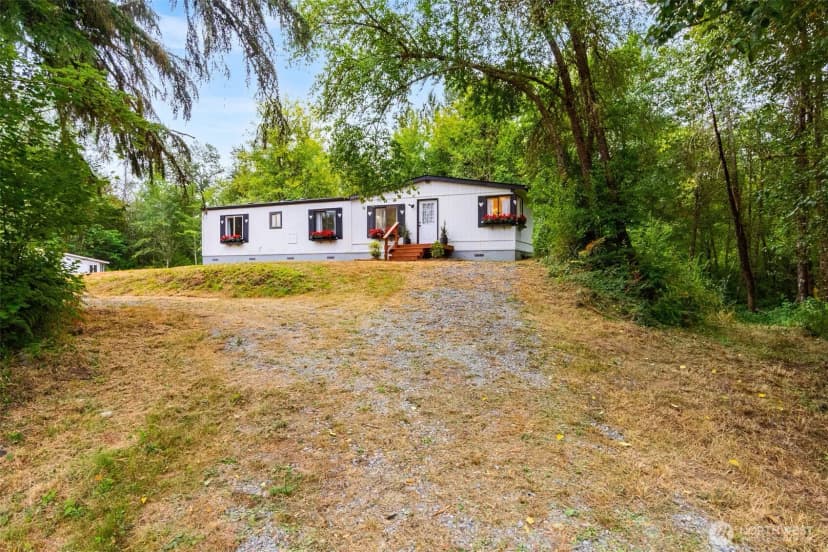 Property photo for 14512 246th Street E, Graham photo 30