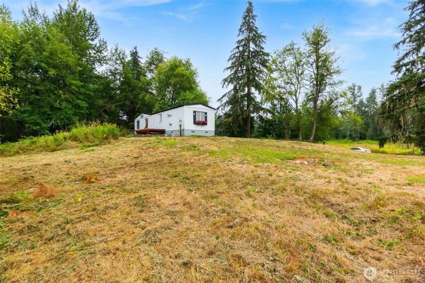 Property photo for 14512 246th Street E, Graham photo 17