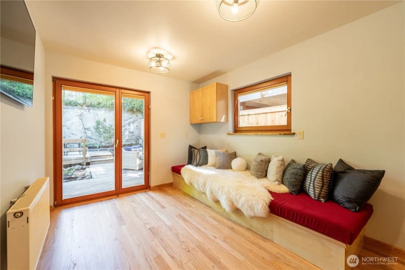 Property photo for 1614 32nd Avenue, Seattle photo 13