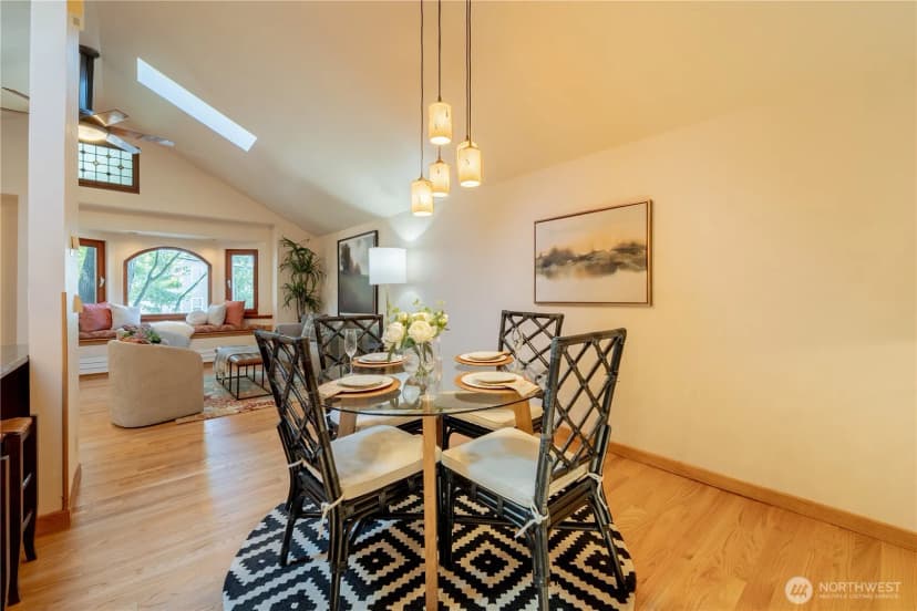 Property photo for 1614 32nd Avenue, Seattle photo 6