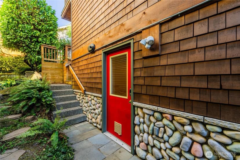 Property photo for 1614 32nd Avenue, Seattle photo 33