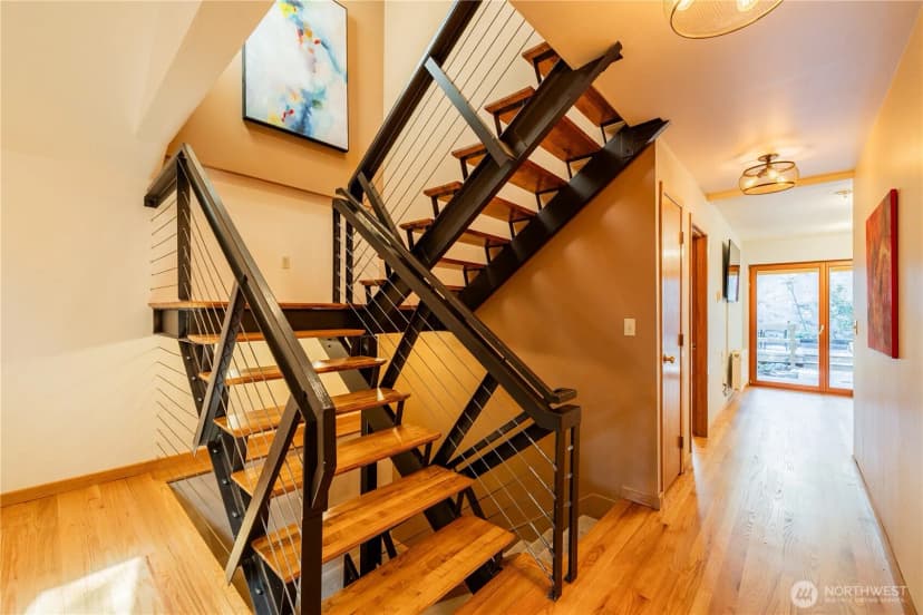 Property photo for 1614 32nd Avenue, Seattle photo 11