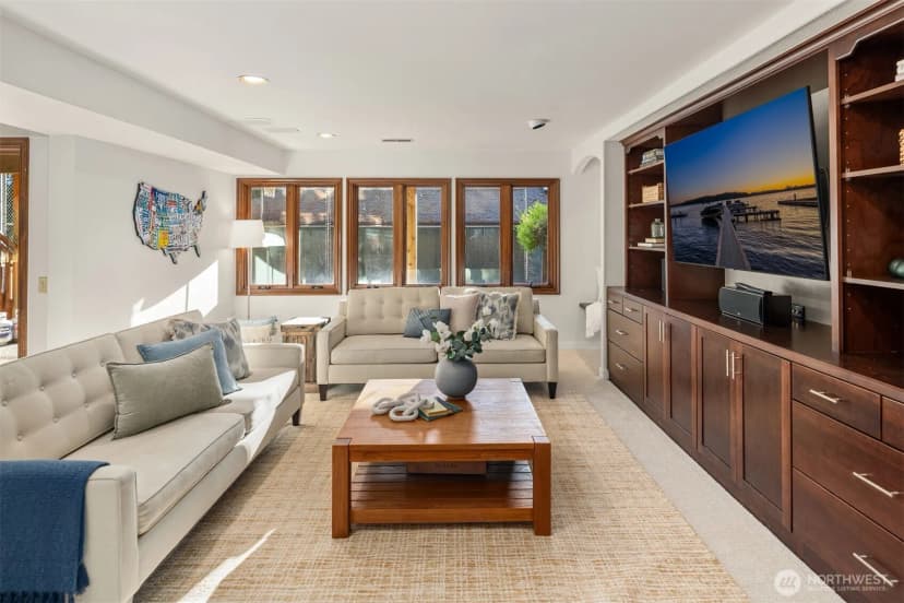 Property photo for 4889 Forest Avenue Se, Mercer Island photo 26