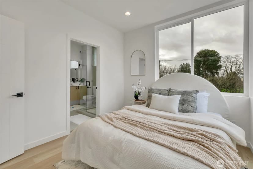 Property photo for 4404 S Othello Street #b, Seattle photo 18