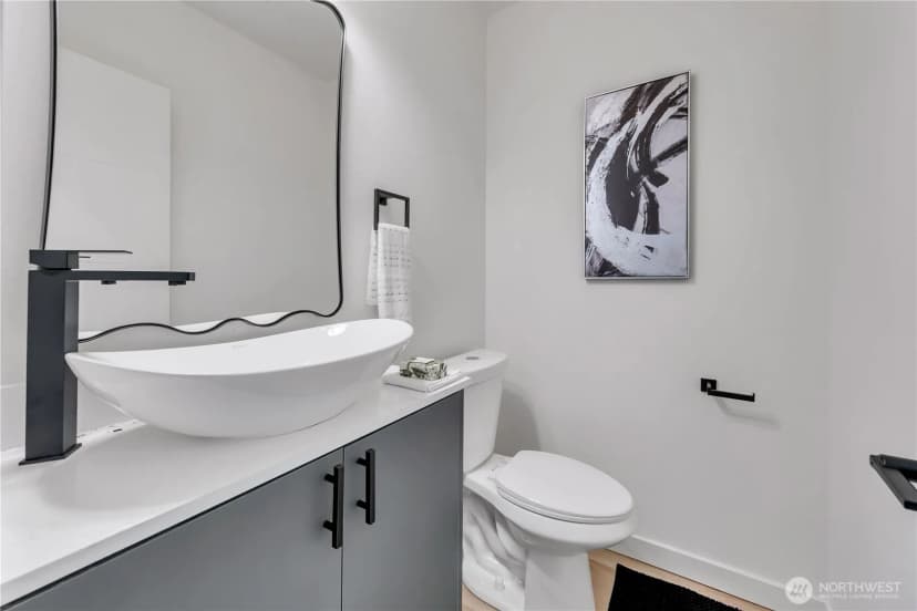 Property photo for 4404 S Othello Street #b, Seattle photo 16