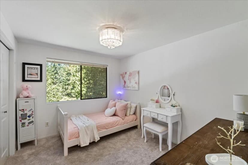 Property photo for 25007 Se Mirrormont Way, Issaquah photo 15
