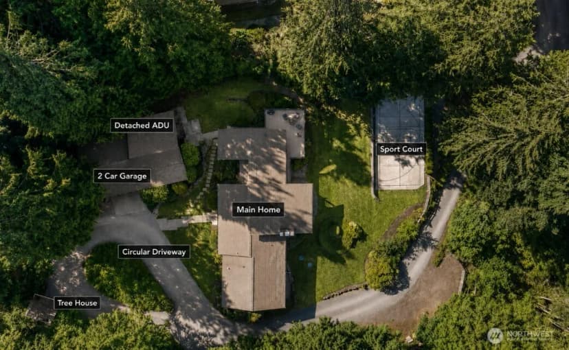 Property photo for 25007 Se Mirrormont Way, Issaquah