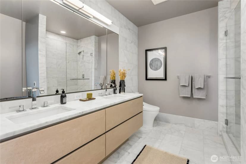 Property photo for 121 Stewart Street #3402, Seattle photo 15