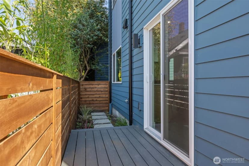 Property photo for 1415 Martin Luther King Jr Way, Seattle photo 9
