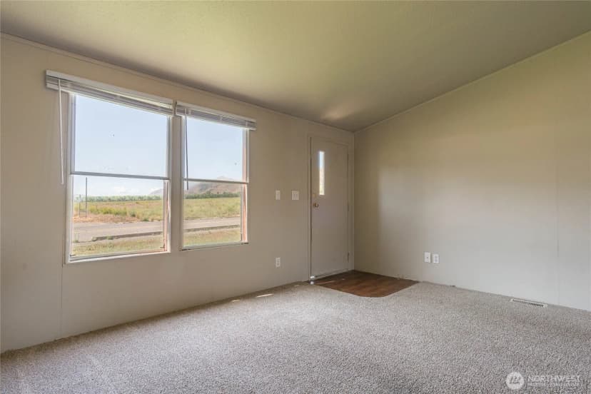 Property photo for 14901 Voss Place, Entiat photo 3
