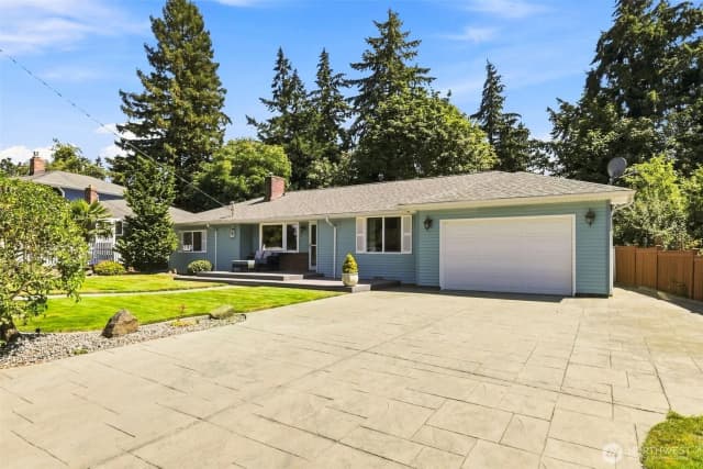 Property photo for 11834 18th Avenue Sw, Burien photo 2