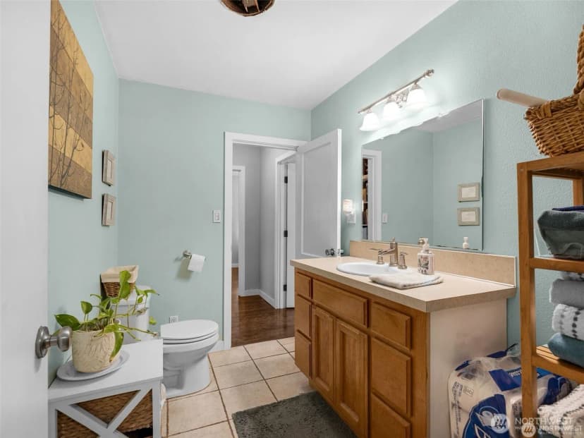 Property photo for 15711 Birch Street, Long Beach photo 25