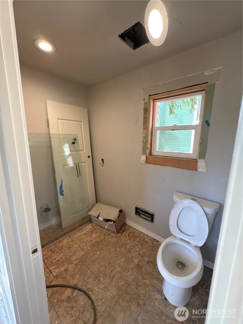 Property photo for 139 Nw 85th St, Seattle photo 8