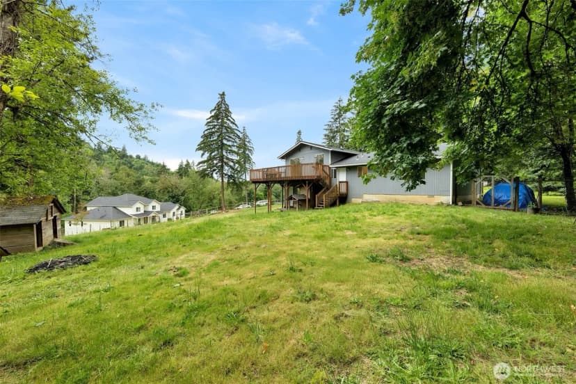 Property photo for 1101 Nw 405th Street, Woodland photo 37