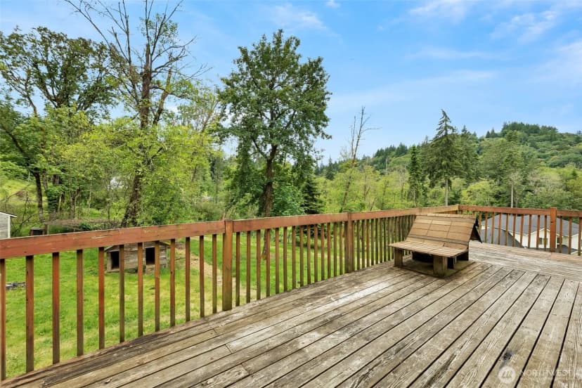 Property photo for 1101 Nw 405th Street, Woodland photo 34