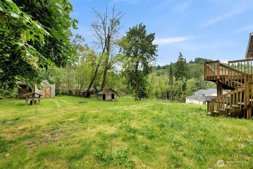 Property photo for 1101 Nw 405th Street, Woodland photo 36