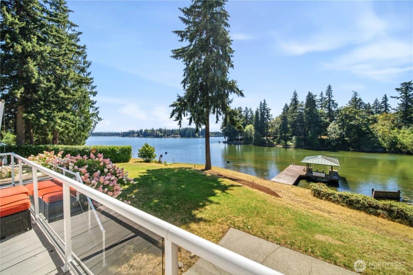 Property photo for 21424 Snag Island Drive E, Lake Tapps photo 35