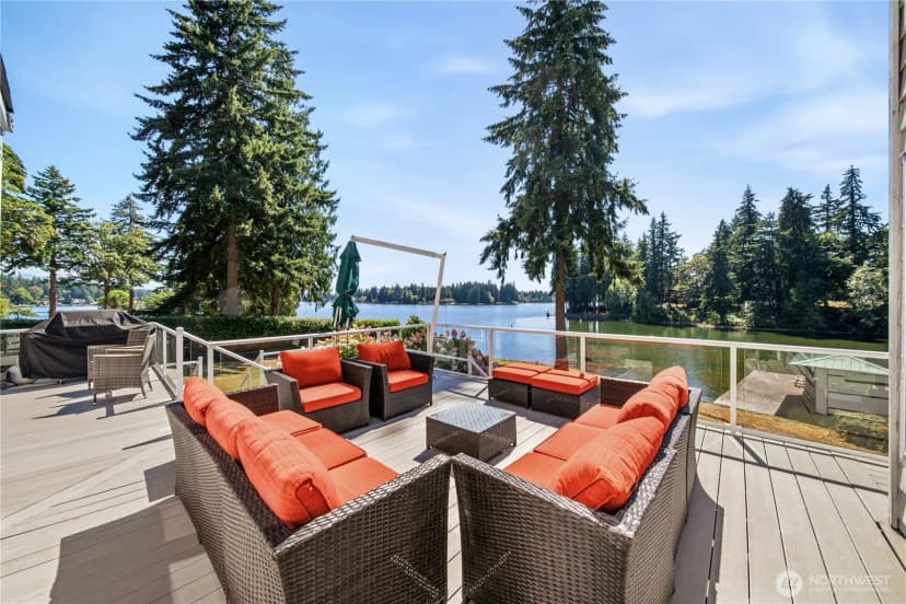 Property photo for 21424 Snag Island Drive E, Lake Tapps photo 32