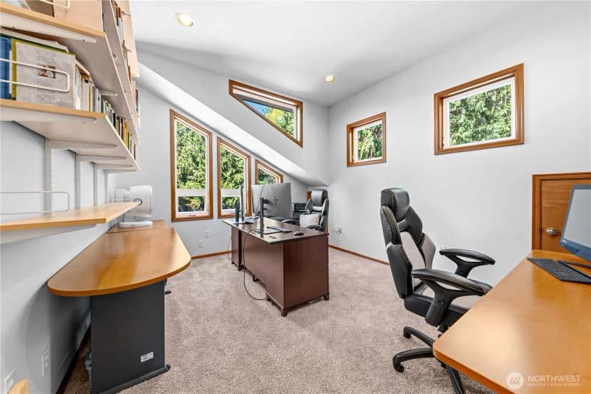 Property photo for 21424 Snag Island Drive E, Lake Tapps photo 21
