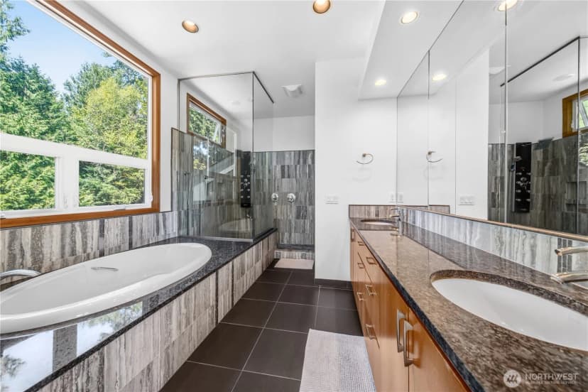 Property photo for 21424 Snag Island Drive E, Lake Tapps photo 25
