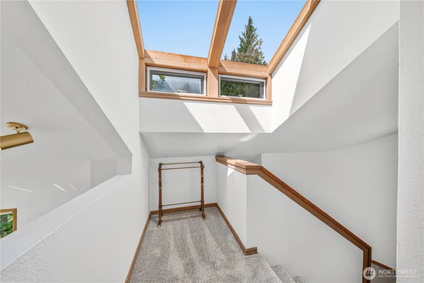 Property photo for 21424 Snag Island Drive E, Lake Tapps photo 31
